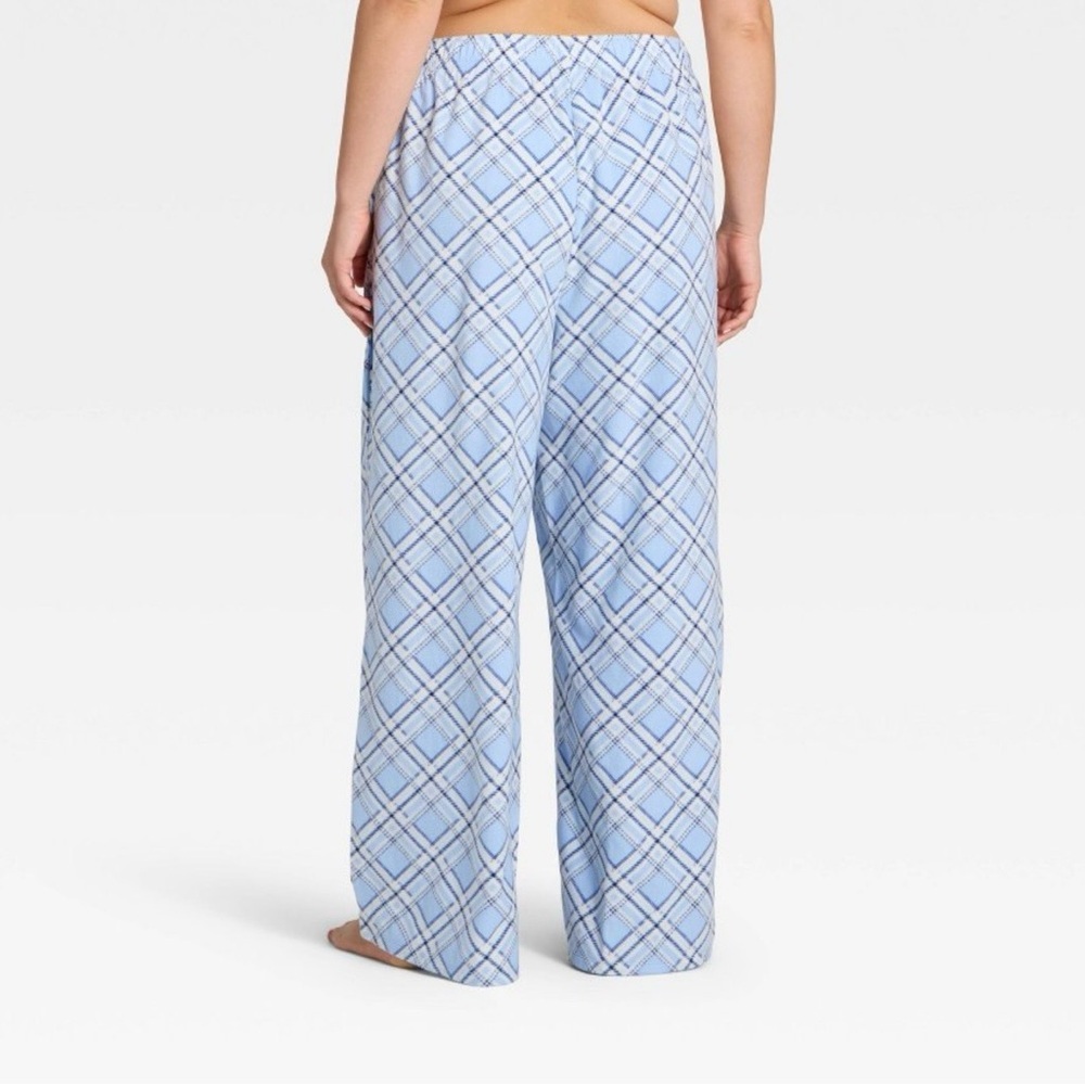 NWT wild fable Women's Microfleece Straight Legs Pajama Pants- Blue Plaid XXL - Picture 2 of 12
